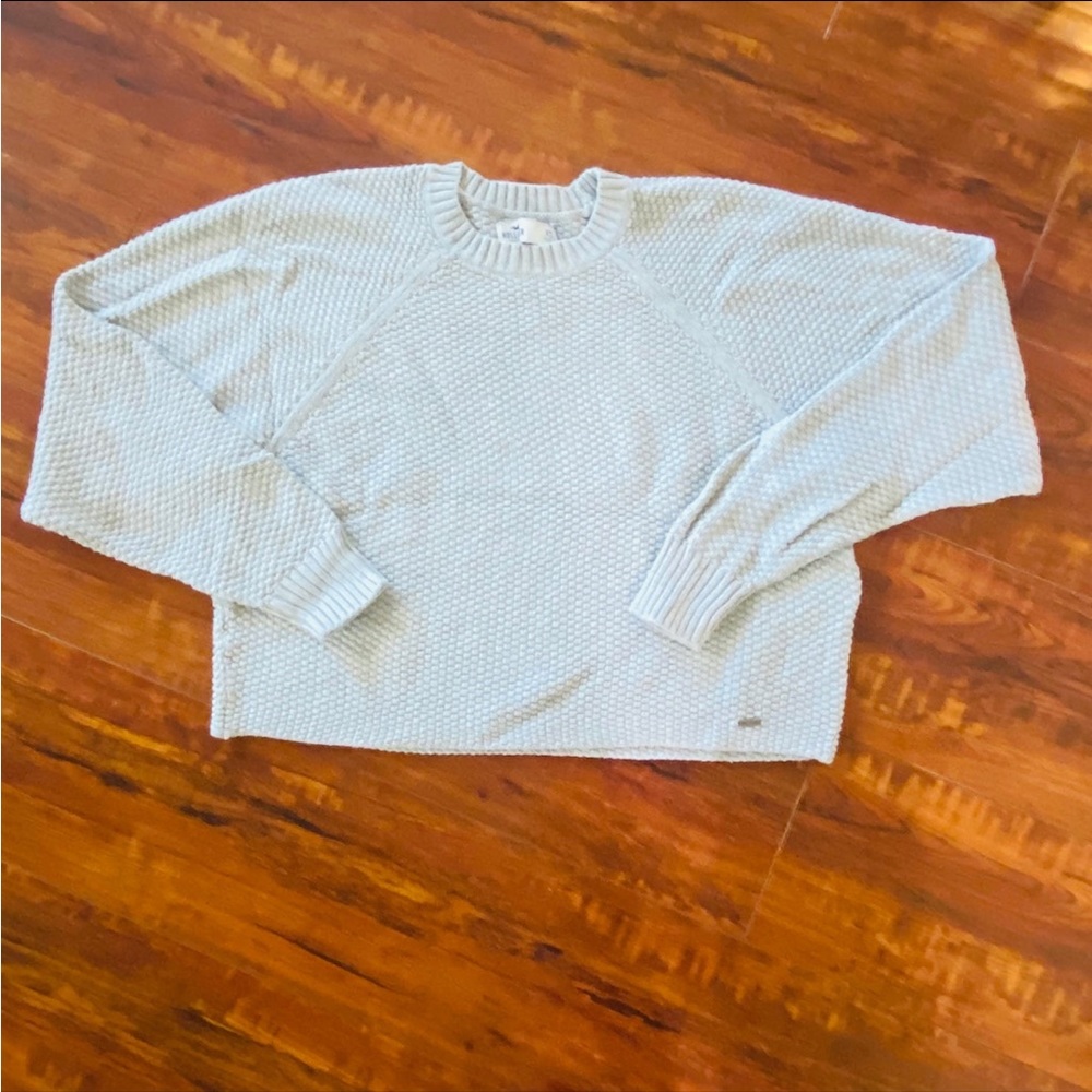 Hollister grey preal knit crop sweater